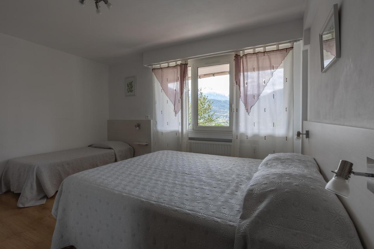 Vue Sur Les Montagnes Daire Embrun Dış mekan fotoğraf