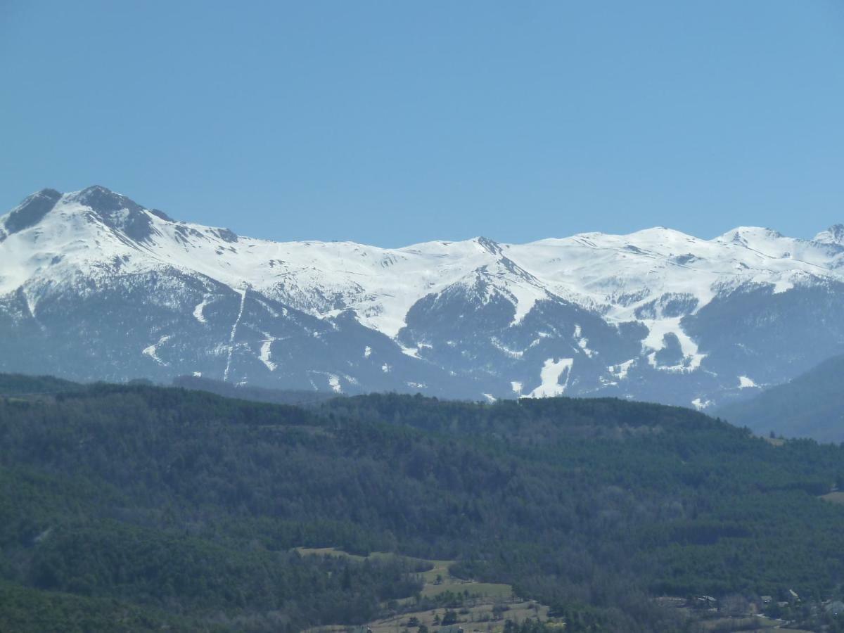 Vue Sur Les Montagnes Daire Embrun Dış mekan fotoğraf