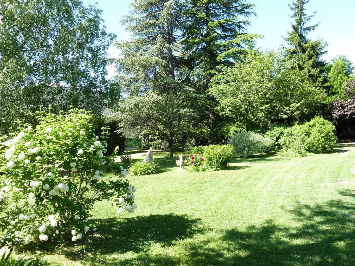 Vue Sur Les Montagnes Daire Embrun Dış mekan fotoğraf